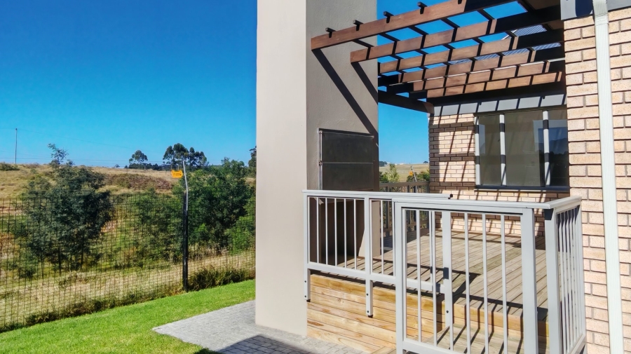 3 Bedroom Property for Sale in Mooikloof Country Estate Western Cape